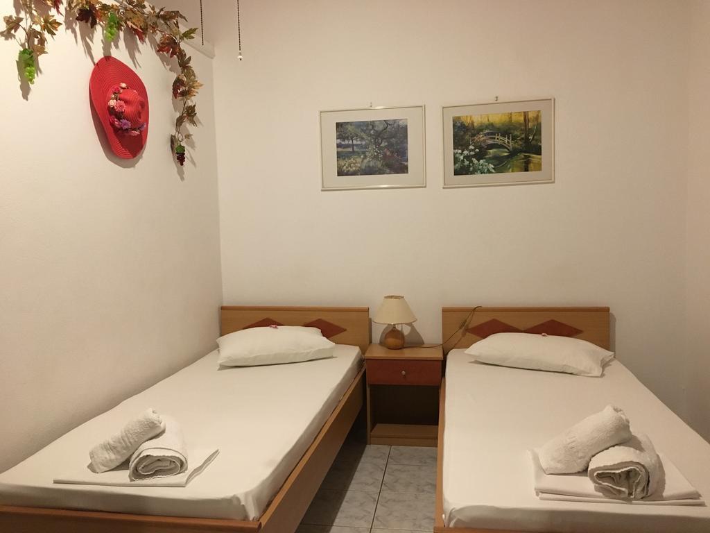 Armonia Central Loutra Edipsou  Kamer foto